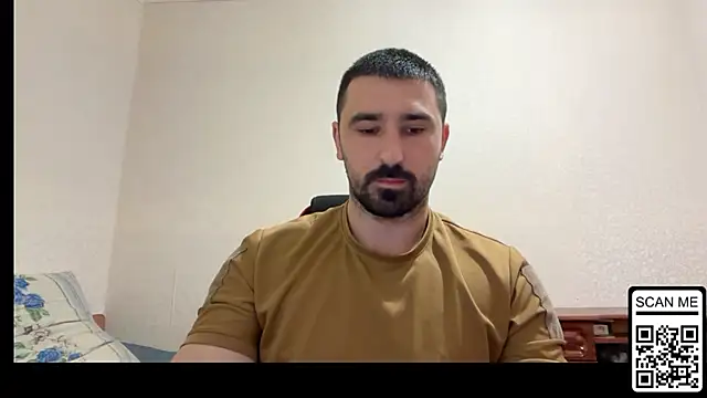 Snapshot of Hard_to_Obey chatting on June 14, 12:29 pm Hard to Obey online show from June 14, 12:29 pm