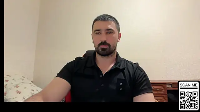 Snapshot of Hard_to_Obey chatting on June 18, 6:23 pm Hard to Obey online show from June 18, 6:23 pm