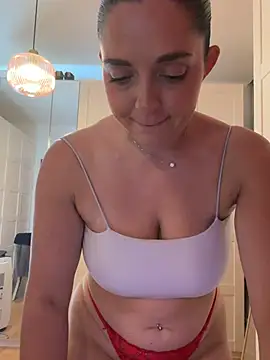 chloedlm5 online show from June 29, 8:42 am