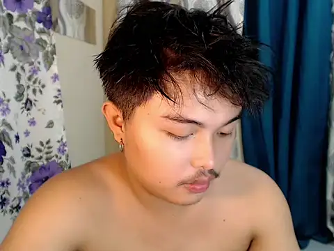 Lustfulljohnx online show from June 15, 11:56 am