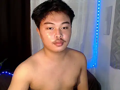 Lustfulljohnx online show from June 24, 12:15 pm