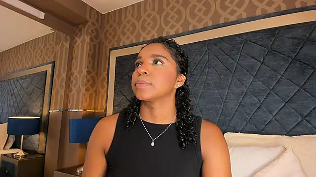 Snapshot of LisaMendez chatting on July 31, 11:04 pm LisaMendez online show from July 31, 11:04 pm