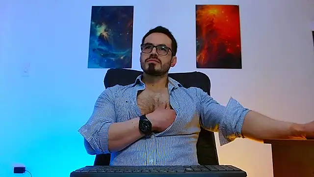 Axel Lover online show from October 29, 11:28 pm