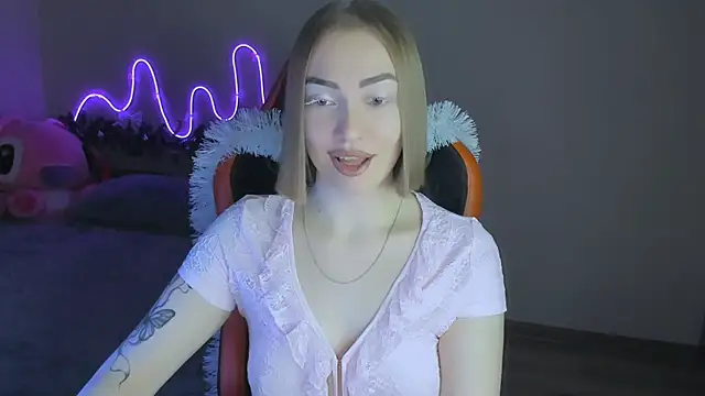 LaraKrein lk online show from December 15, 3:49 pm