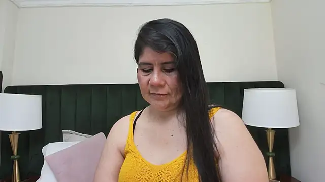 kiraGeiner online show from September 14, 4:55 am