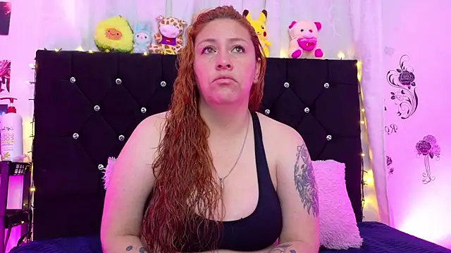 Snapshot of queen_marifer chatting on November 5, 11:21 am queen marifer online show from November 5, 11:21 am