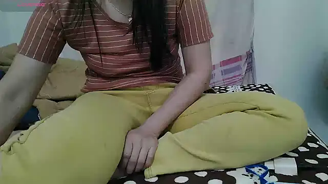 Snapshot of Owe_chan chatting on November 26, 9:32 am Owe chan online show from November 26, 9:32 am