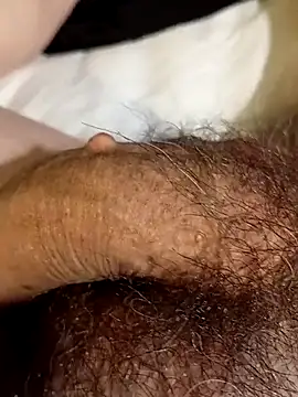 Snapshot of 69dagosto chatting on December 3, 7:01 pm 69dagosto online show from December 3, 7:01 pm