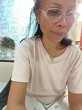 Mama Eva 1 online show from July 17, 12:28 am