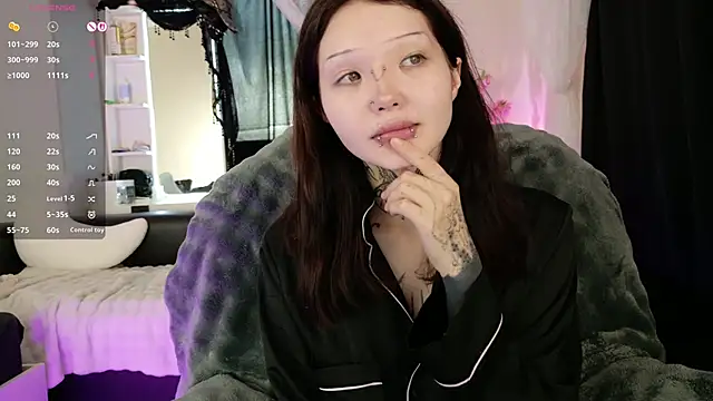 Lein Bone online show from June 14, 2:24 am