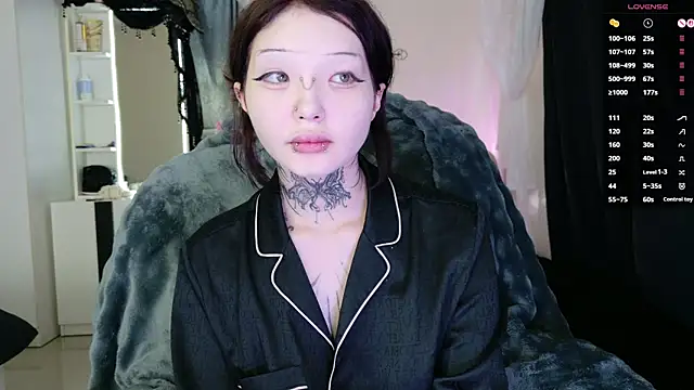 Lein Bone online show from June 16, 3:31 am