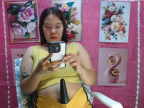 wild rose69 online show from May 4, 2:40 am