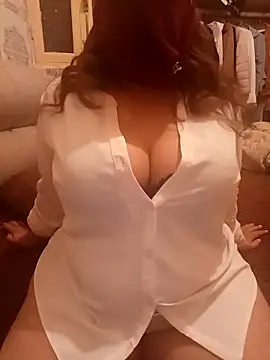 mayakhalyfaa online show from October 31, 12:33 am