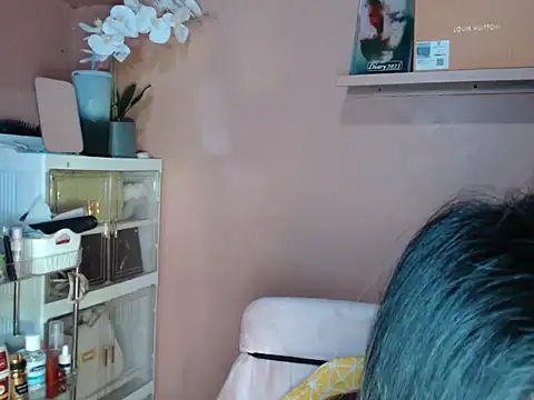 skinny gracie online show from October 1, 2:12 pm