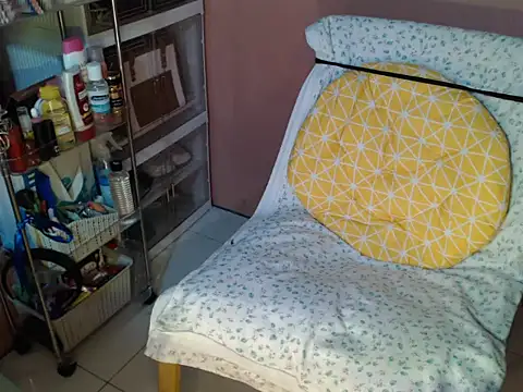 skinny gracie online show from October 10, 10:36 am