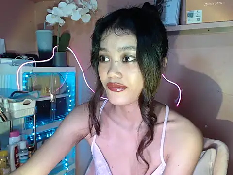 skinny gracie online show from October 23, 8:13 am