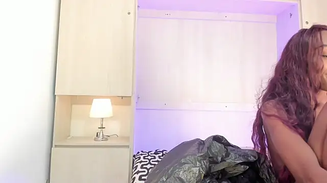 Snapshot of JoyceBlake chatting on November 20, 8:08 pm JoyceBlake online show from November 20, 8:08 pm