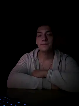 Hotdatev9 online show from October 18, 8:31 pm