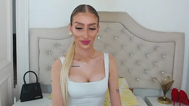 NatalieSensual online show from January 10, 11:45 am