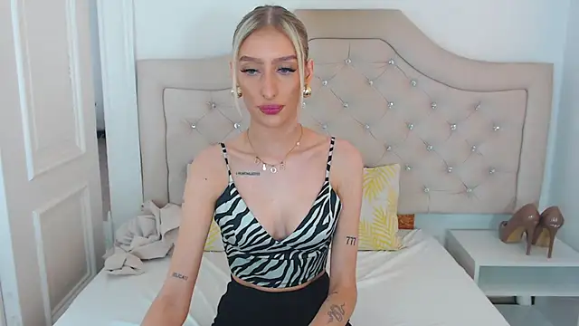 NatalieSensual online show from April 29, 10:08 am