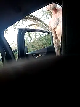 ShawnandDani7074 online show from March 1, 11:07 pm