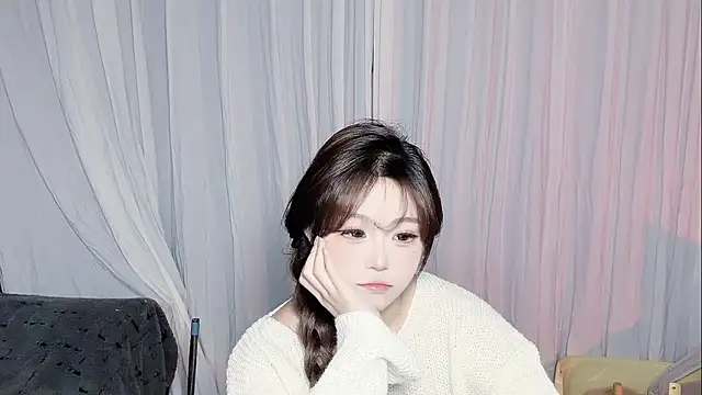 CAICAI BABY online show from March 7, 2:14 pm