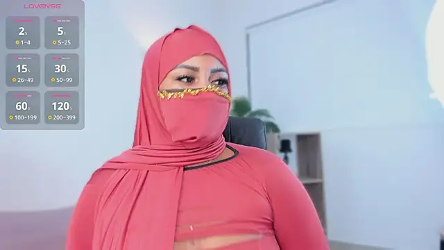 Snapshot of yasmin_elite chatting on November 25, 10:37 am yasmin elite online show from November 25, 10:37 am