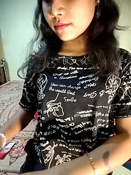 Snapshot of Snaya-baby chatting on October 15, 6:30 pm Snaya-baby online show from October 15, 6:30 pm