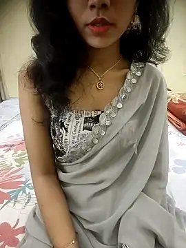 Snapshot of Snaya-baby chatting on December 4, 1:20 pm Snaya-baby online show from December 4, 1:20 pm