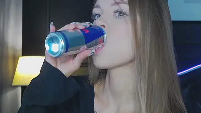 MarilynNova online show from February 24, 4:54 am