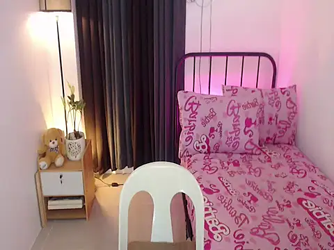 YoungFreshMaria69 online show from June 10, 11:20 am