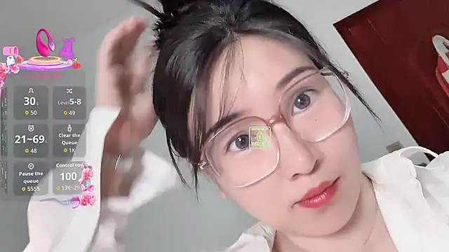 Liqinqin online show from September 22, 7:05 pm