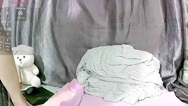Angel Jakes online show from July 19, 2:15 am
