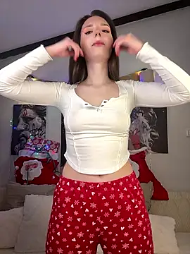 LINA ALL EYES ON YOU online show from January 10, 4:53 pm