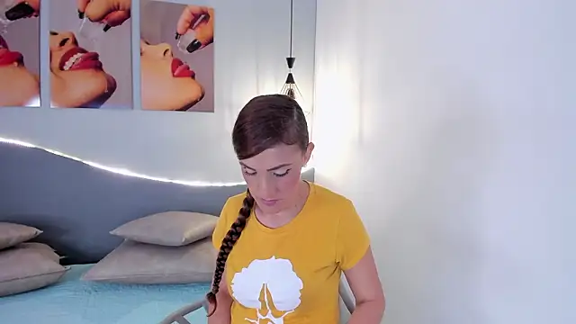 Snapshot of Nicol_89_ chatting on March 13, 11:50 am Nicol 89 online show from March 13, 11:50 am