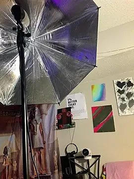 Triggerhappycj100 online show from February 17, 10:45 am