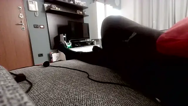 Snapshot of cucciolotto76 chatting on December 2, 8:48 pm cucciolotto76 online show from December 2, 8:48 pm