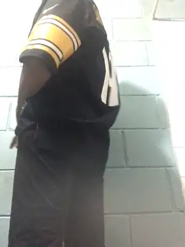 Snapshot of Granverga666 chatting on February 9, 1:42 am Granverga666 online show from February 9, 1:42 am