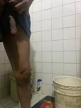 Snapshot of Granverga666 chatting on March 9, 12:47 am Granverga666 online show from March 9, 12:47 am