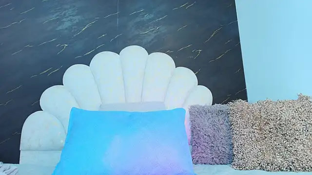 Roxana gomez online show from June 12, 3:16 am