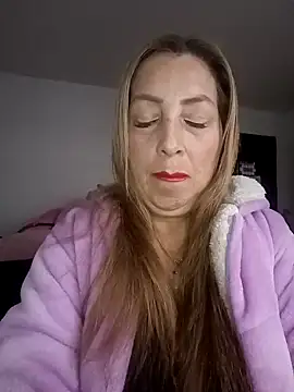 Estefania Arce online show from January 7, 7:38 pm