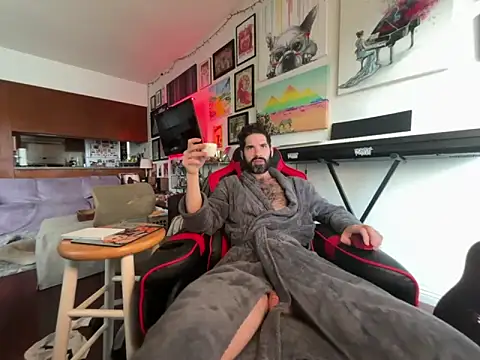 Pupscritch online show from January 6, 5:38 pm