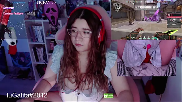 Snapshot of Pink_girl0n chatting on October 27, 9:30 pm Pink girl0n online show from October 27, 9:30 pm