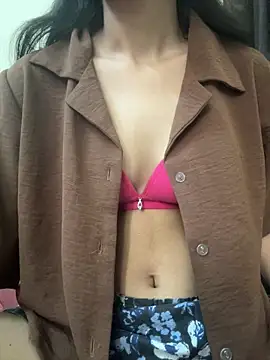 modelnishu online show from June 12, 3:05 am