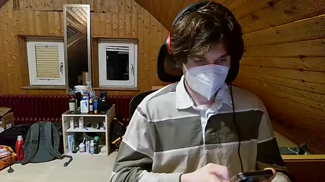 Imagerysin23 online show from March 10, 5:51 pm