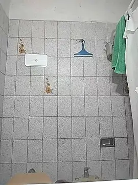 Snapshot of Auroraluna_- chatting on January 5, 10:13 pm Auroraluna - online show from January 5, 10:13 pm