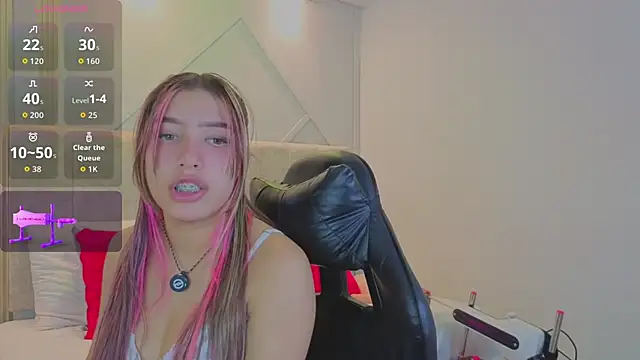 Snapshot of nami_sweet_ chatting on November 15, 12:45 pm nami sweet online show from November 15, 12:45 pm