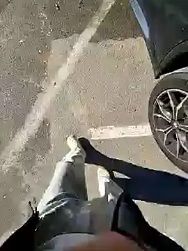 Snapshot of starvingo2002 chatting on December 4, 3:05 am starvingo2002 online show from December 4, 3:05 am