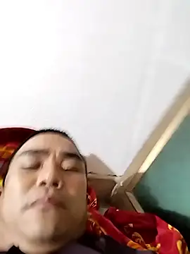 Snapshot of HoangNam20x chatting on September 20, 5:03 pm HoangNam20x online show from September 20, 5:03 pm