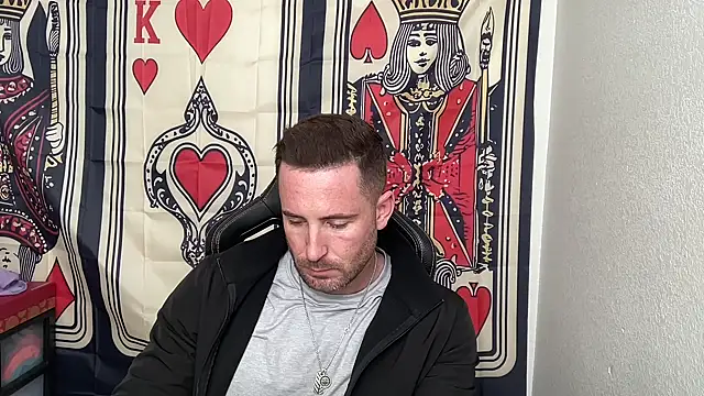 Snapshot of brettmycles28 chatting on November 17, 8:36 pm brettmycles28 online show from November 17, 8:36 pm